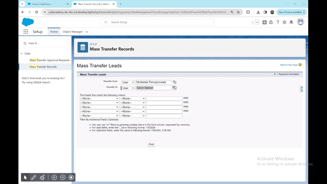 Visual guide on enabling and using checkbox functionality in Salesforce for mass lead transfers